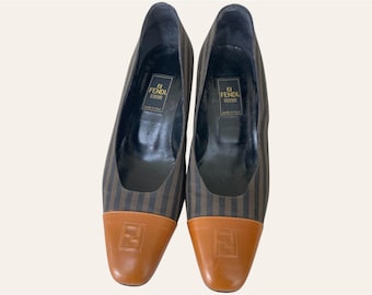 VIVIENNE WESTWOOD オーブフラット、本物のメリッサ ブラック
