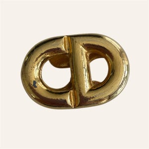 Vintage Christian Dior Brosche – Goldenes CD Logo Monogramm – 1980s Statement Pin – Designer Schmuck