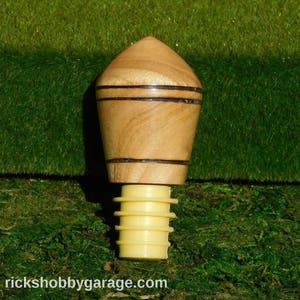 Scrap Wood-Wine Bottle Stopper-Wood Bottle Stopper-Bottle Stopper-Wine Gift-Wine Accessories-Bar Accessories-Barware
