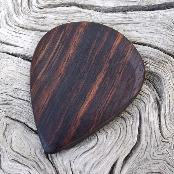 Handmade Premium Caribbean Rosewood Guitar Pick - Mandolin Pick