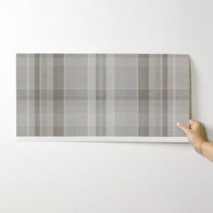 Neutral Plaid Wallpaper in Beige Grasscloth Textured Look Wall Paper or Adhesive Shelf Backing DIY Peel and Stick Removable Accent Wall