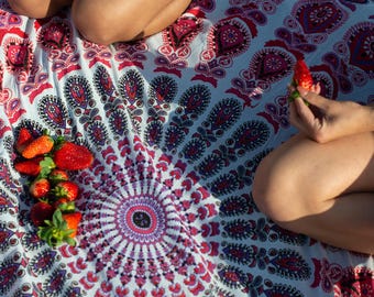 XXL Handprinted Mandala Bohemian 100% Cotton Beach Blanket - Hippie Purple Circle– 220x235cm | Extra Large Throw Beach, Picnic Vibes - Towel