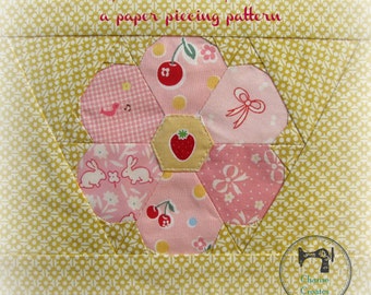 Grandmother's Flower : a Paper Piecing Pattern