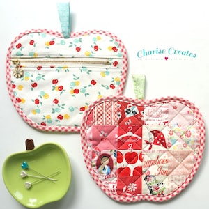 Apple Zipper Pouch PDF Pattern