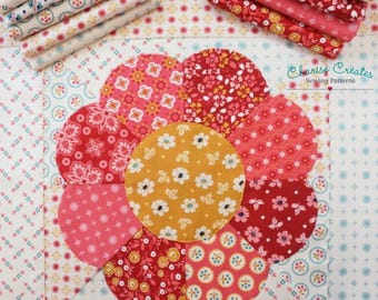 Florette ~ a flower quilt block  PDF Pattern
