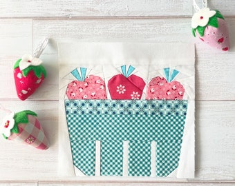 Berry Basket,  a Paper Piecing Pattern