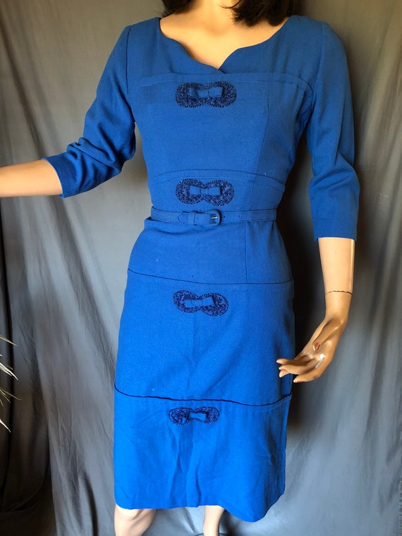 Vintage 1950s Belted Blue Wool Blend Sheath Dress… - image 9