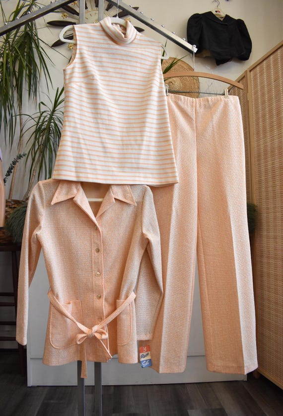 Vintage 1970s Peach 3 piece Leisure Suit