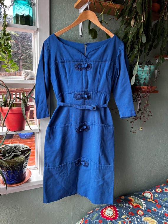 Vintage 50's blue fitted day dress L main image 1