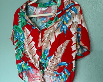 Vintage Hawaiian Shirt / red Hawaiian Shirt cropped tie front blouse