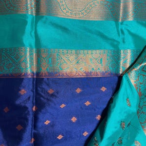 Beautiful Super Soft Mysore Crepe Silk Saree(Royal Blue & Green)