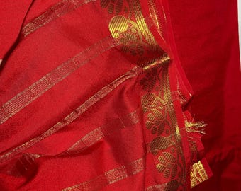 Beautiful Super Soft Mysore crepe Silk Gold border Saree (Red)