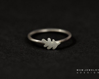 Sterling Silver Little Oak Leaf Ring