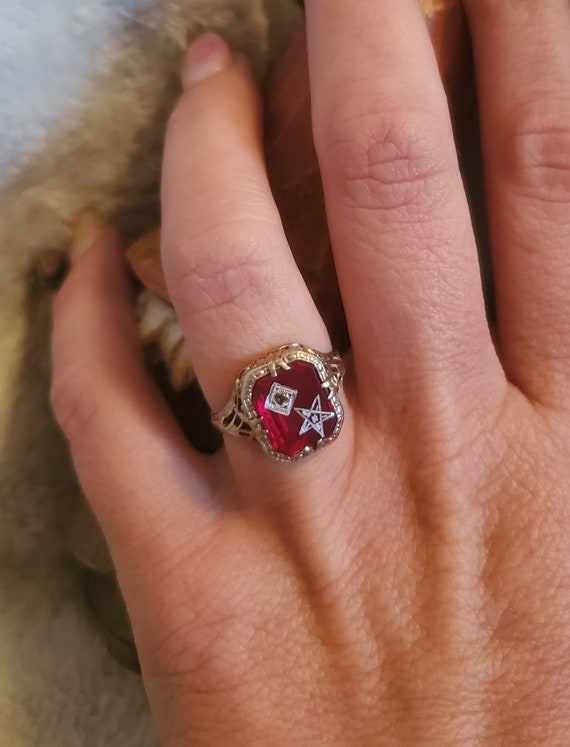Red Ruby Garnet Masonic Ring Silver Etched Symbol… - image 1