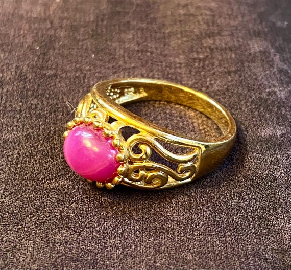 Gold Plated Pink Star Ruby Scrollwork Ring Size 1… - image 1