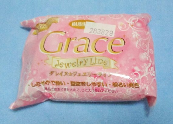 Good for jewellery Translucent bracelets and crafts. 200g One packet of Grace Jewelry Line Flex air drying clay
