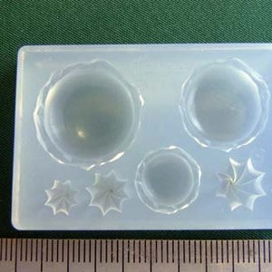 Macaron and whipped cream soft mold. Floree miniature mould/mold. Three sizes of macarons in one mold.