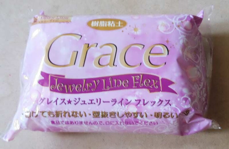 Good for jewellery Translucent bracelets and crafts. 200g One packet of Grace Jewelry Line Flex air drying clay