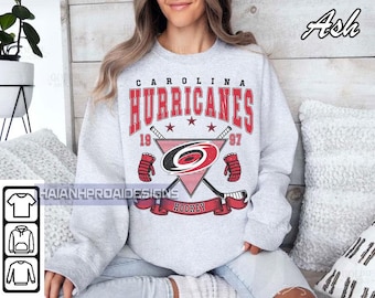 Carolina Hurricanes Hockey Sweatshirt,Vintage Graphic Tee,Carolina Hurricanes Hockey Gift For Fan, Sweat-Tshirt,Retro Hoodie