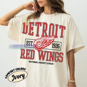 Comfort Colors® Detroit Red Wings Hockey T-shirt, Custom Vintage Graphic Tee, Detroit Hockey Gift For Fan