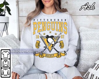 Pittsburgh Penguin Sweatshirt, Vintage Pittsburgh hockey shirt, Pittsburgh Hockey Crewneck, Penguins Hockey sweater, Hockey Fan gift