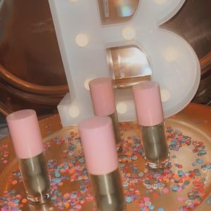04 LIMELITE Lip Gloss – Fresh Green Tint with Clear Shine | Hydrating, Non-Sticky, Vegan Gloss for a Glossy, Refreshing Pout