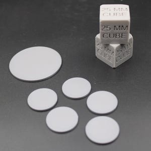 Miniature Flat Base 25mm 50mm 12 Piece Set Miniature Dnd RPG wargame skirmish