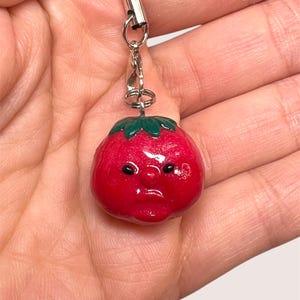 Kawaii Tomato Keychain, Unique Handmade Vegetable Charm, Quirky Clay Veggie Phone Strap, Fun Miniature Food Key Holders, Gift Food Lovers