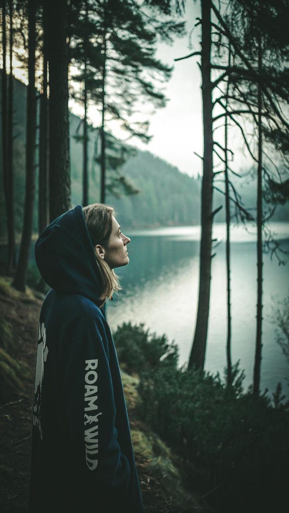 Roam Wild Unisex Hoodie – Bear Paw Print Graphic – Adventure