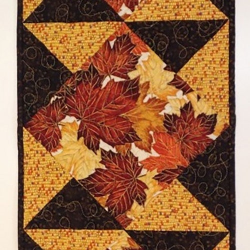 Jubilee Table Runner Quilt Pattern CLPCLA017 Easy Table Etsy