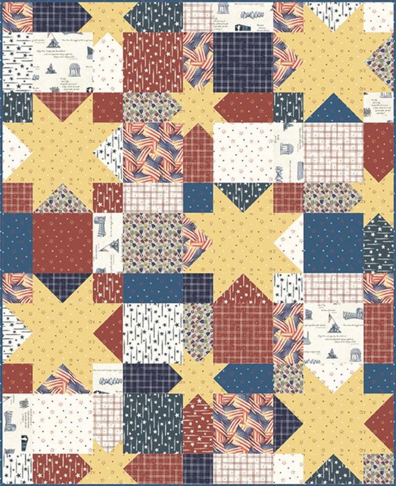 Pode incluir: Um edredom de patchwork com um design de estrela, apresentando tecidos vermelhos, brancos e azuis. O edredom incorpora padr&otilde;es como bandeiras americanas, estrelas e xadrez, com um fundo amarelo. O design evoca um tema patri&oacute;tico.