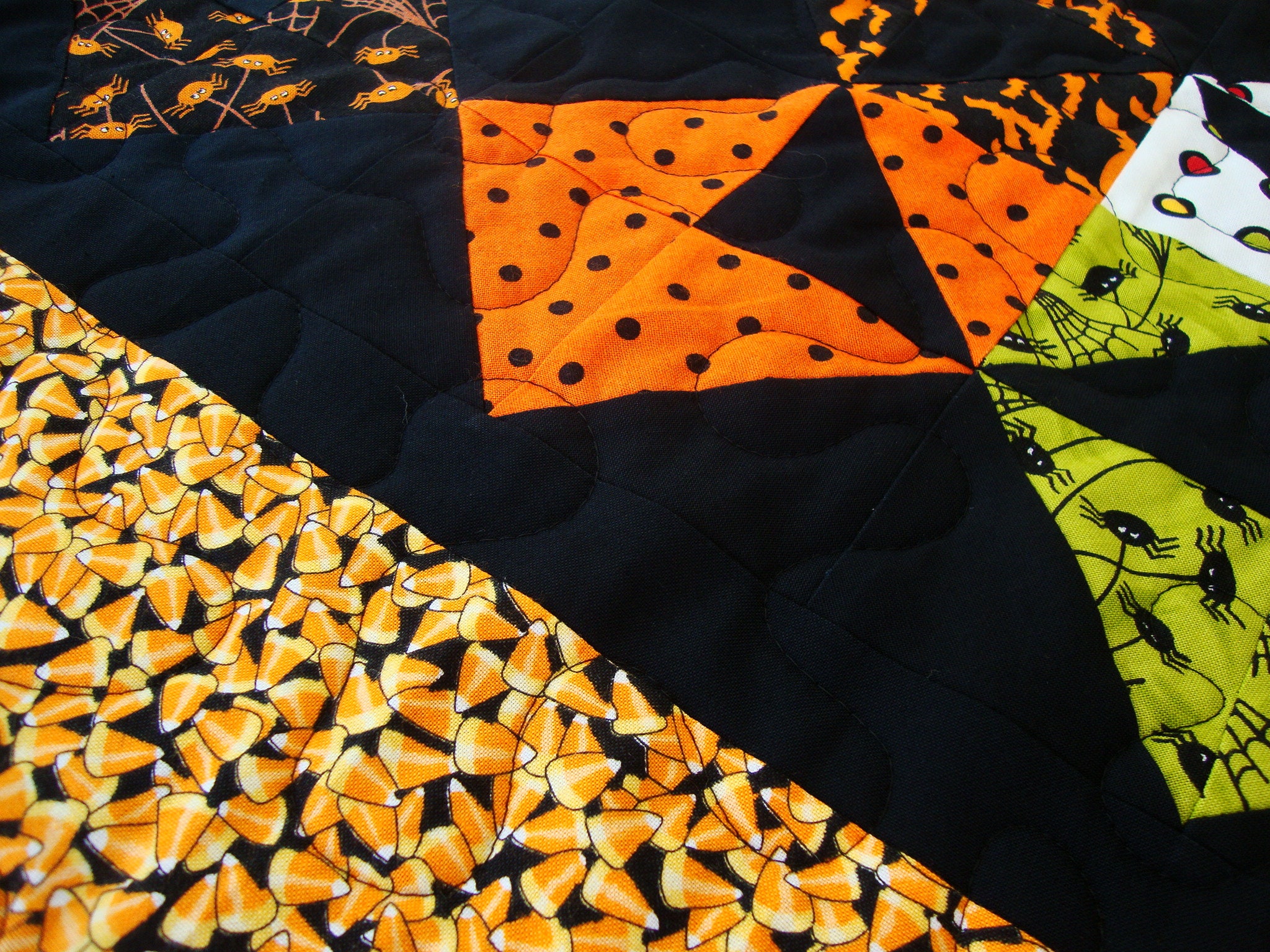 Halloween Candy Corn Quilted Table Runner, 18.75" X 38.5", Halloween ...