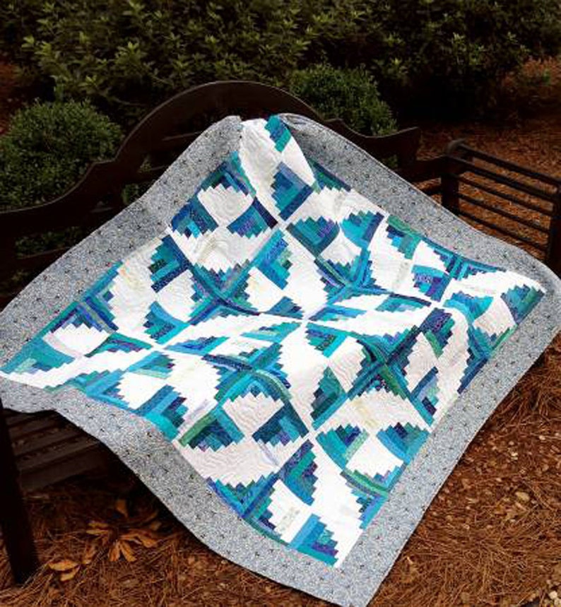 Curved Log Cabin Quilt Pattern