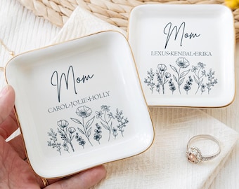 Customized Mom Trinket Dish, Personalized Gift, Gifts For Mom, Jewelry Tray, Mom Ring Dish, Ceramic Dish, Jewelry Dish for Mom, Mom Gifts