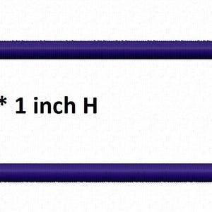 Op de afbeelding: Een lege rechthoekige patch met een donkerblauwe rand. De patch is 10 cm breed en 2,5 cm hoog.