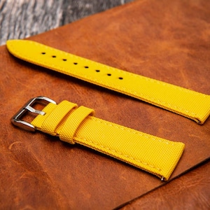 Premium Sailcloth Watch Strap – Quick-Release, Waterproof & Rugged Design