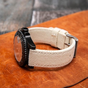 Vintage Canvas Watch Strap, Heritage Canvas Watch Band– Quick-Release Installed