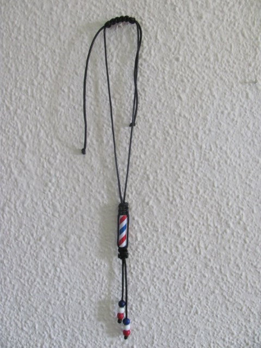 Collar Barber Pole Man. Collar de poste Beady Barber. Nuevo collar de