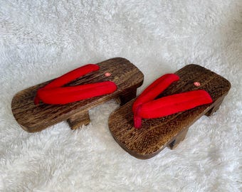 Geisha block flip flop wooden sandals size 38/ uk 5 - 5.5 red mahogany cute OOAK