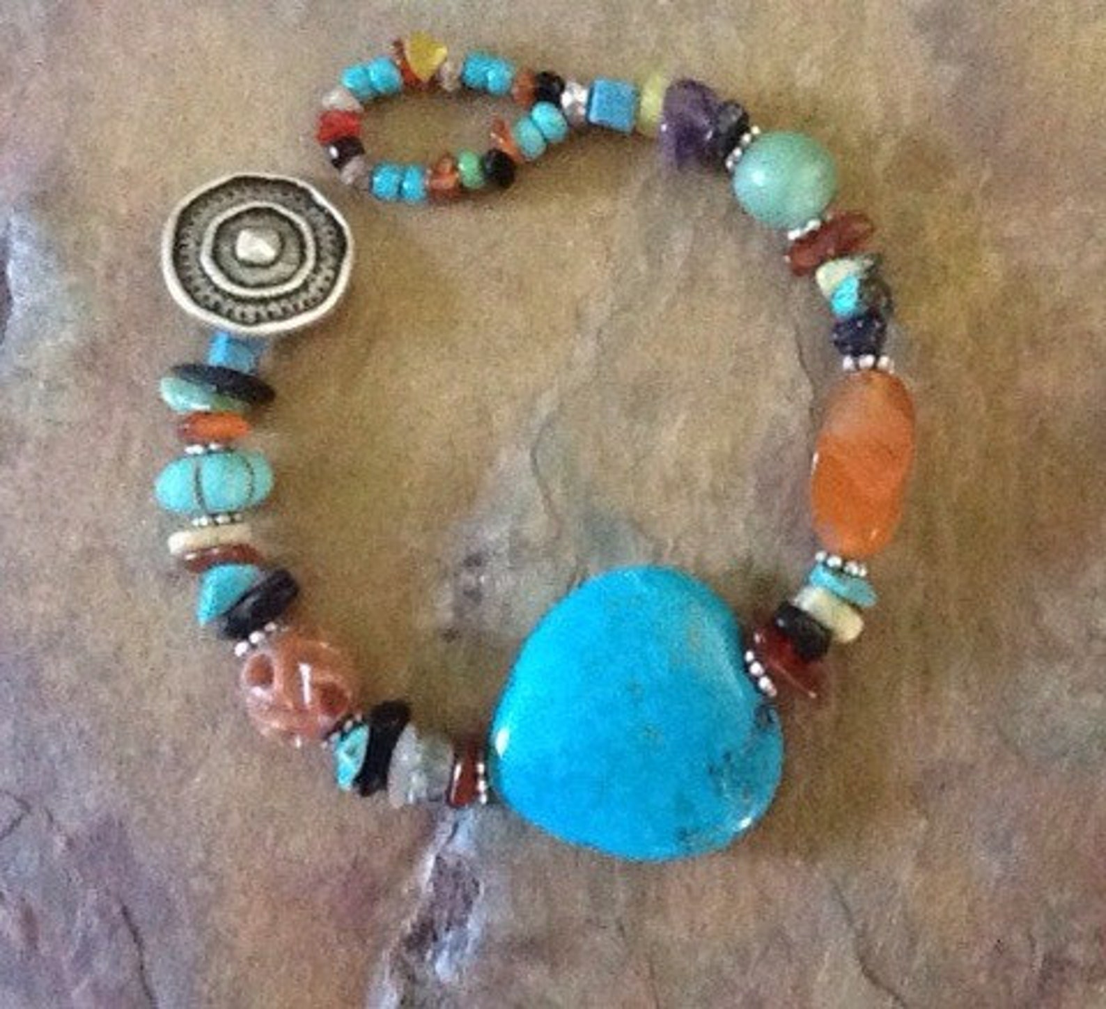 Golden Heart Turquoise Mango Beads main image 0