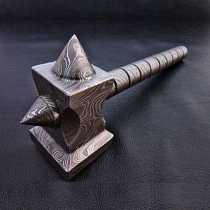 Handgeschmiedeter Damast-Stahl Kriegshammer | Mittelalterlicher Streithammer | Handgemachter Historischer Kriegshammer | Sammlerstück Hammer | Geburtstags- und Weihnachtsgeschenk