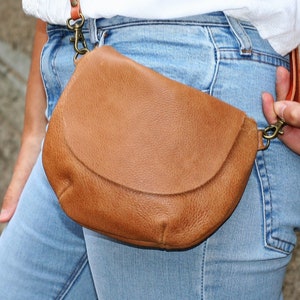 Petit sac rond en cuir. Petit sac à main noir pour femme. Petit sac à bandoulière en cuir marron clair. Petit sac de moutarde. Sac bleu doux.  Petit sac camel.