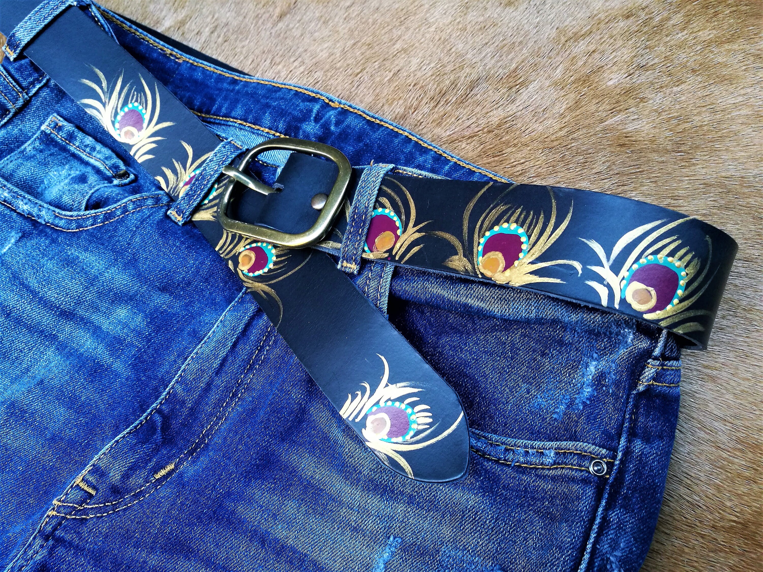 Genuine peacock, feathers ,and leather belt! Vintage Genuine Peacock Feather belt S/M faux leather | eBay main image 2