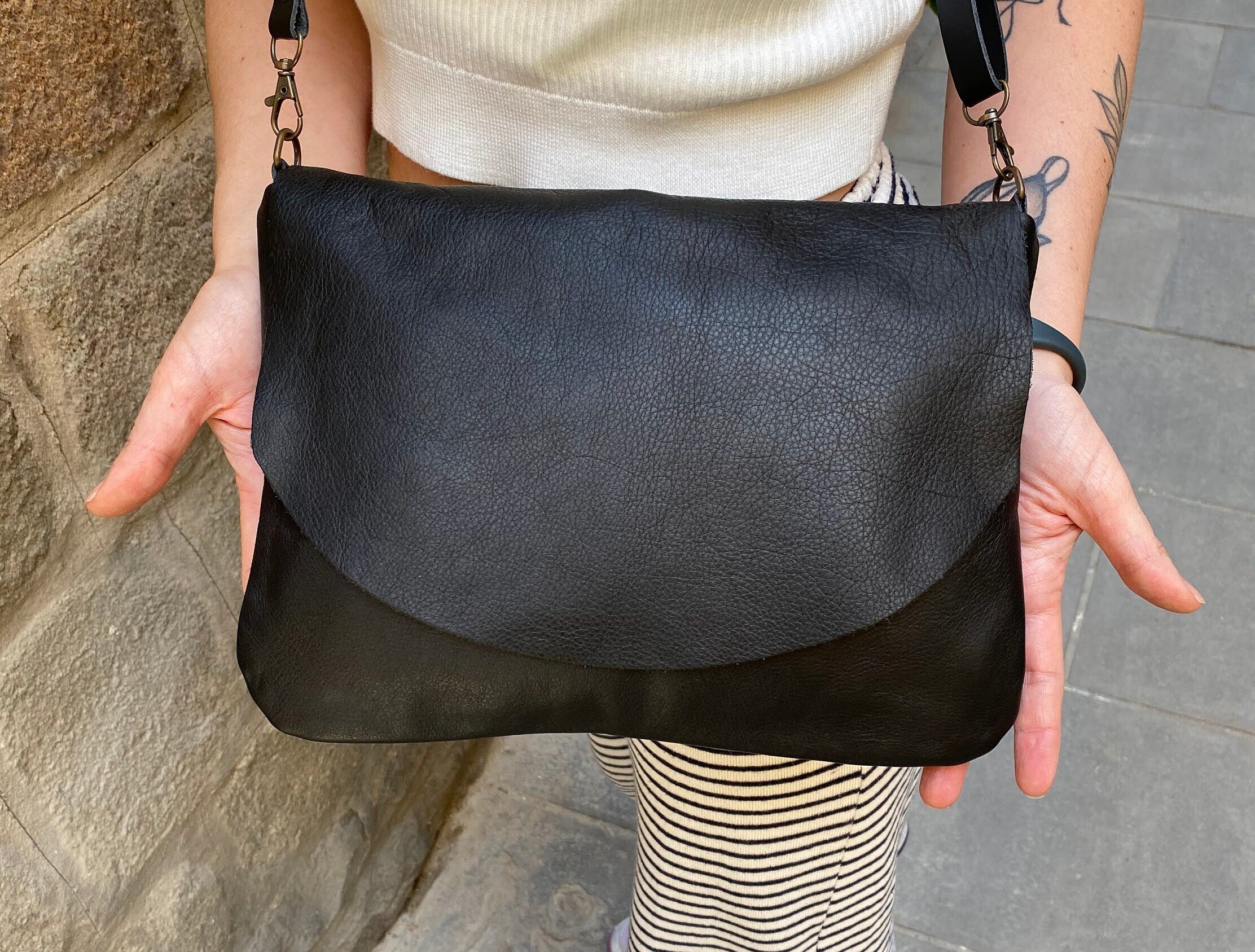 INES Borsa A Spalla In Vera Pelle Martellata Nero Con Tracolla - Doppia Pelle - Foto 10