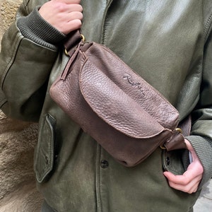 Unisex  Leather Brown Fanny Pack / Belt Bag for Women or Men.  Crossbody Leather Bum Bag. Brown Chest Bag. Genderless Brown Fanny pack