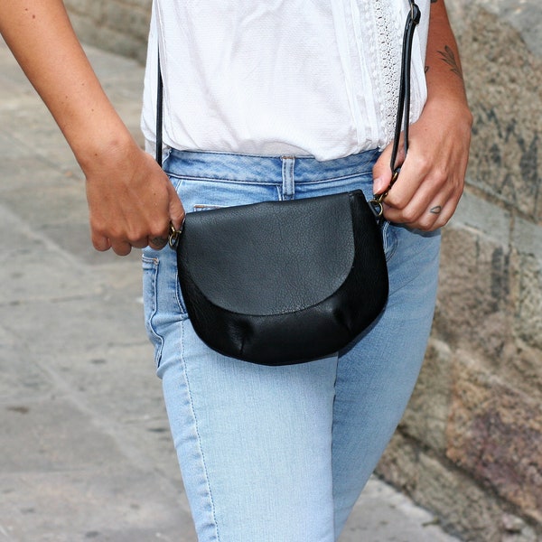 Small Round Leather Crossbody Bag: Minimalist Black Purse