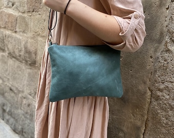 Green Leather Crossbody Handbag with Zipper. Soft Teal Leather Purse for Woman. Ocean Green, Forest Green Leather Small Bag. Minimalist bag