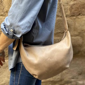 Rounded Leather Crossbody Shoulder Bag. Soft circular Purse, Women Half Moon Leather Everyday Bag. Casual Minimalist Leather Purse