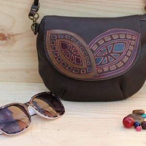Women Small Round Brown or Black bag, Mini Leather Crossbody Purse Hand Painted with Geometrical design. Special Gift for Women. Boho Bag