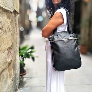 Black Leather Tote Bag for Her. Shoulder bag. Loptop Handmade Leather Tote BAG for woman. Elegant Shopper Bag.  Special Gift for new mothers